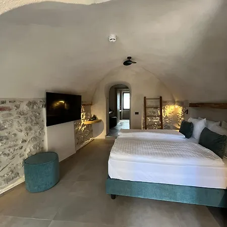 Stella D'oro - & Hotel Tremosine